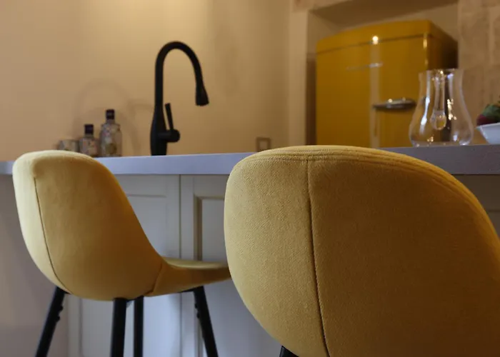 Dama Your Luxury Hébergement de vacances *